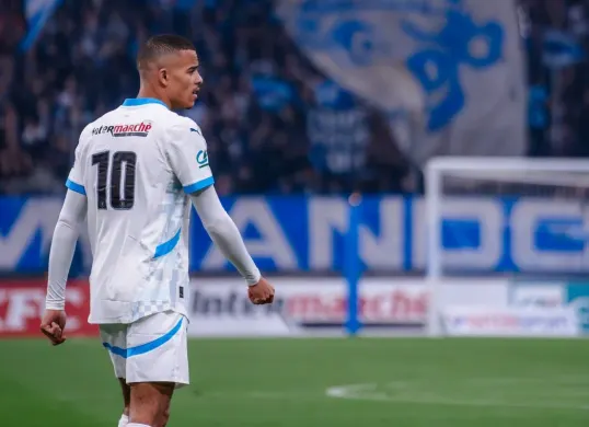 Pemain Marseille, Mason Greenwood diincar PSG. (Sumber: X/@OM_Officiel)