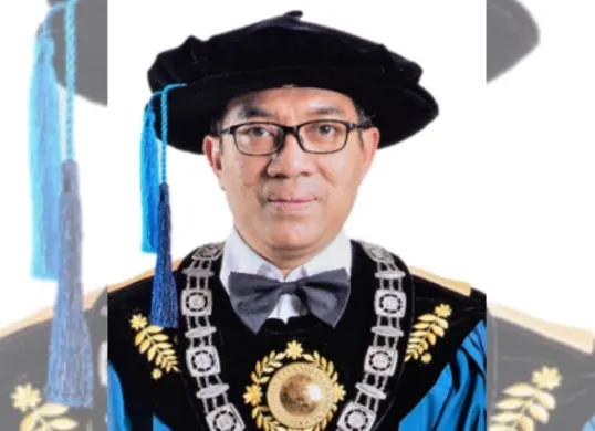 Brian Yuliarto resmi menggantikan Satryo Soemantri Brodjonegoro sebagai Menteri Pendidikan, Kebudayaan, Riset, dan Teknologi (Mendiktisaintek) pada Rabu, 19 Februari 2025. (Sumber: ITB)
