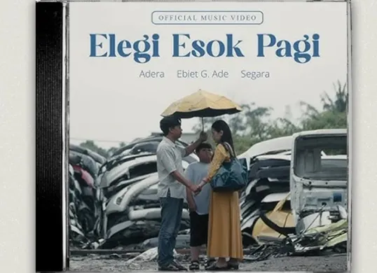 Lirik lagu Elegi Esok Pagi karya Ebiet G Ade yang dibawakan bersama kedua putranya. (Sumber: Instagram MusicaStudios)