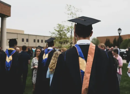 Pendaftaran KIP Kuliah 2025 Sisa Beberapa Bulan Lagi, Segera Daftar dan Dapatkan Bantuan hingga Rp1,4 Juta (Sumber: Unsplash/Charles DeLoye)