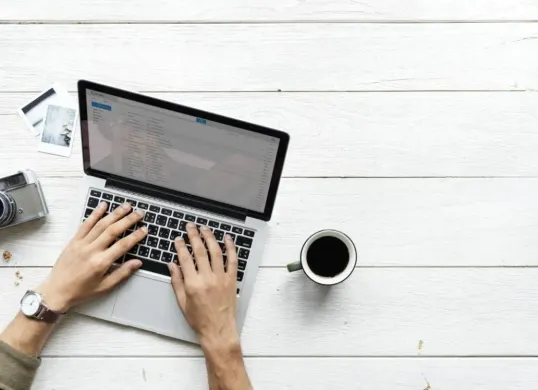 Ulasan platform penghasil uang Mechanical Turk yang diklaim bisa hasilkan uang sebesar 200 dolar per jam. (Sumber: PxHere)