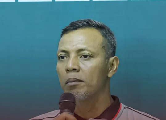 Mantan pemain Timnas Indonesia dan Persebaya Surabaya, Bejo Sugiantoro berpulang. (Sumber: Instagram/@deltras.official)