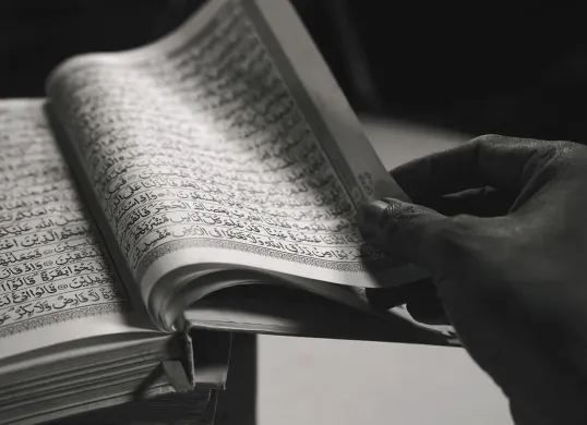 12 Amalan Bulan Muharram untuk Kaum Muslim (Sumber: Pixabay/Joko_Narimo)