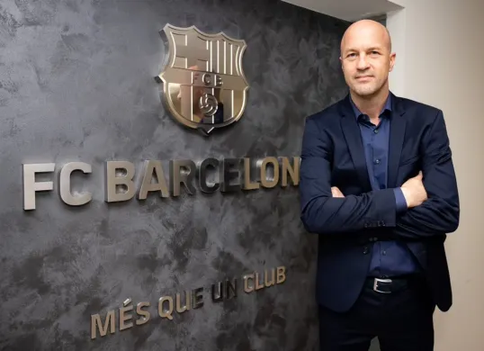 Resmi ditunjuk, Jordi Cruyff siap bagi-bagi pengetahuan di Timnas Indonesia. (Sumber: X/ fcbarcelona_id)