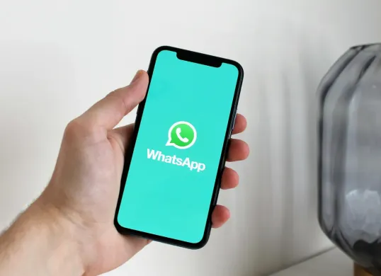 Cara cegah whatsapp dari penyadapan (Sumber: Pexels/Anton)