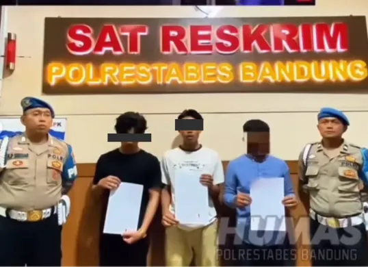 Ketiga pelaku pelecehan di Jalan Braga, Bandung terhadap turis Singapura telah diamankan polisi. (Sumber: Instagram/@mood.jakarta)