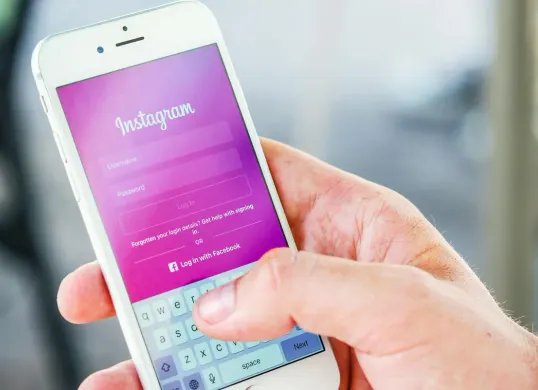 Cara mengatasi login Instagram selain menggunakan username (Sumber: Pexels/energepic.com)