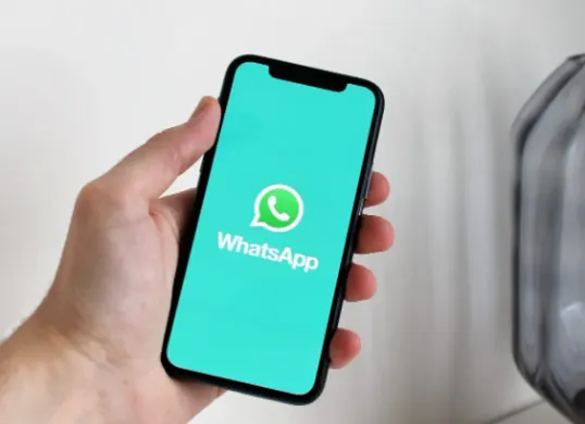 Beberapa fitur dari Whatsapp ini bisa Anda gunakan untuk meningkatkan kualitas pemakaiannya. (Sumber: pixabay/antonbe)