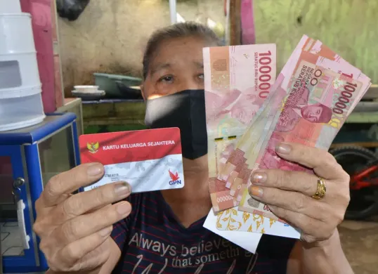 4 syarat terima bansos tunai atau pangan 2025 untuk KPM lama. (Sumber: Dok, Dinsos Kabupaten Pasuruan)