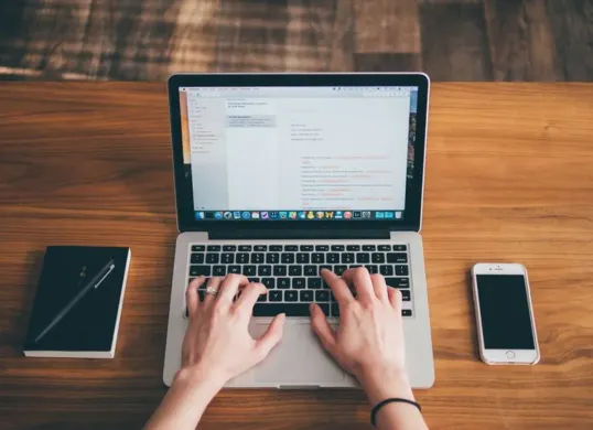Ikuti langkah-langkah untuk membuat blog agar bisa mendapatkan penghasilan tambahan dari internet. (Sumber: Pinterest/Francisco Mejia)