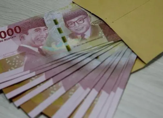 Cek pencairan bansos BPNT dan PKH 2025 menggunakan NIK di KTP Anda sekarang! (Sumber: Pinterest)
