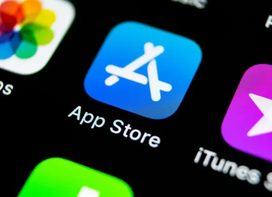 Cara melakukan factory reset iPhone. (Sumber: Pinterest/New York Post Shopping)