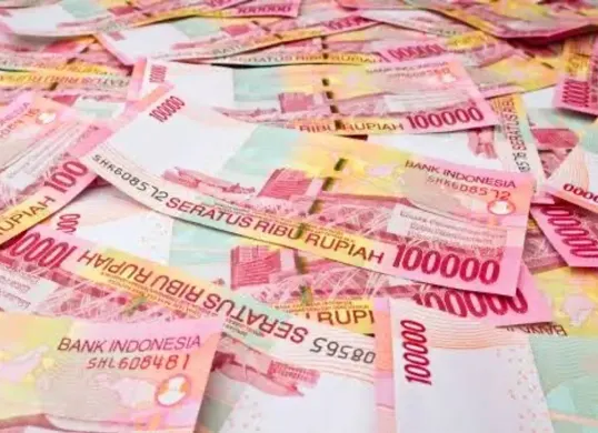 Ilustrasi dana bansos yang cair ke KKS pada 2025. (Sumber: Pixabay/Qyuplixyter)