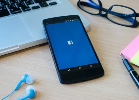 Begini cara mudah untuk mengganti nama akun Facebook.