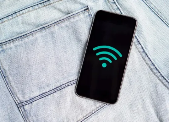 Cara Bayar Tagihan Indihome Lewat M-Banking BCA, Praktis dan Aman! (Sumber: Freepik)