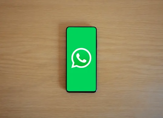 Cara atasi status WhatsApp tidak bisa dilihat. (Sumber: Pexels/BM Amaro)