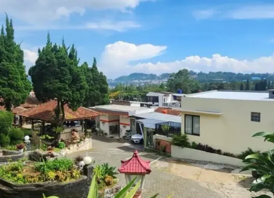 Suasana Nur Alam Hotel, Lembang, Jawa Barat. (Sumber: Dok. Nur Alam Hotel)