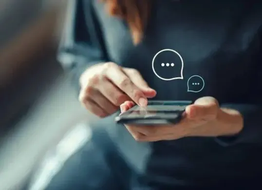 Cara memulihkan riwayat chat WhatsApp di perangkat baru tanpa melewatkan data apapun. (Sumber: Pinterest)