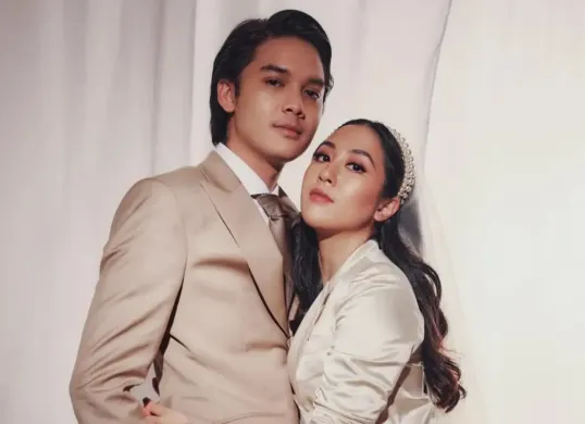Sherina Munaf dan Baskara Mahendra tidak menghadiri sidang perceraian perdananya. (Sumber: Instagram/@baskaramahendra)