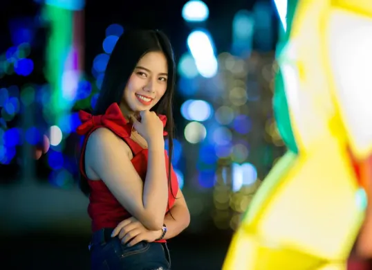 Nonton video bokeh Twitter dalam kualitas Full HD dengan menggunakan CroxyProxy. (Sumber: Freepik/jcomp)