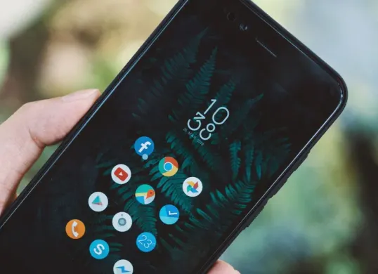 Cara hilangkan atau blokir iklan di HP android yang sering muncul. (Canva)