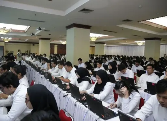Seleksi CPNS 2025: Peluang dan persiapan matang menjadi kunci sukses dalam menghadapi proses seleksi. (Sumber: Pinterest)