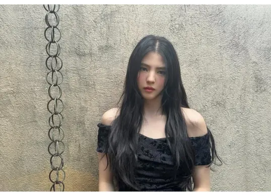Aktris Han So Hee akan menggelar fan meeting dunia pada 2025 ini. (Sumber: Instagram/@xeesoxee)