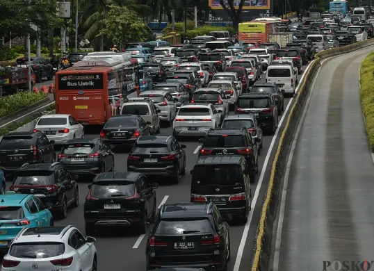 Lokasi ganjil genap Jakarta hari ini dan jadwal berpakunya. (Sumber: Poskota/Bilal Nugraha Ginanjar)