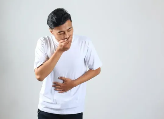 Beberapa penyebab maag kambuh saat puasa (Sumber: Freepik)
