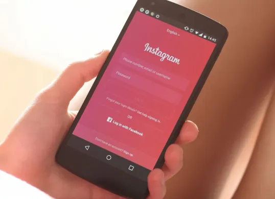 Cara cek orang lain yang sering Kunjungi Profil Instagram. (Canva)