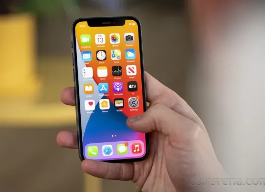 Begini cara SS panjang di Hp iPhone. (Sumber: gsmarena)