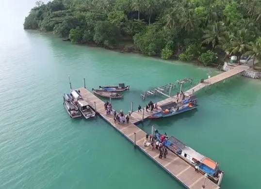 Kawasan wisata Pulau Liwungan milik Pemkab Pandeglang dikelola pihak ketiga. PAD dari kawasan itu ditargetkan Rp253 di 2025 ini. (Sumber: Dok. BPKD Pandeglang)