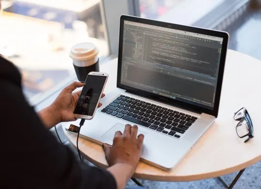 Cara blokir situs web berbahaya di Hp dan Laptop. (Sumber: Pinterest)