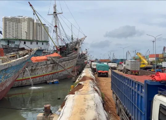 Sunda Kelapa sebagai pelabuhan tertua di Jakarta yang menyimpan segudang sejarah jadi cikal bakal kota Jakarta. (Sumber: YouTube/ANDRI ADJ)