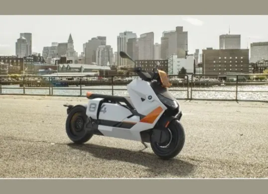 BMW CE 04 2025 (Sumber: Pinterest/Bestpickrs)
