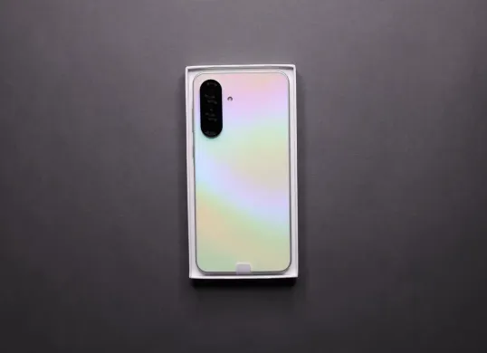 Spesifikasi dan Harga Samsung A36 5G (Sumber: YouTube/Dr Debox)