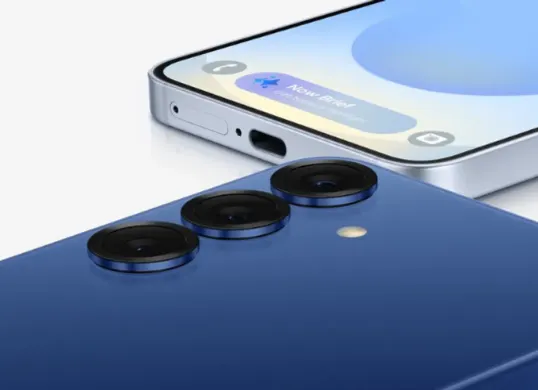 Review Samsung Galaxy S25 FE. (Sumber: X/@TheGalox_)