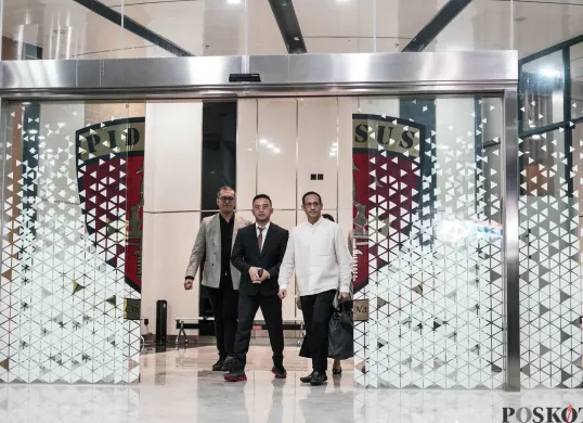 Nadiem Makarim Diperiksa 9 Jam oleh Kejaksaan Agung
