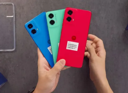 Review dan spesifikasi Motorola Moto G45 5G. (Sumber: YouTube/Gadgetin)