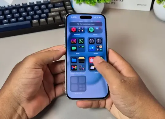 Ketahui beberapa risiko penggunaan HP iPhone. (Sumber: YouTube/Kodarusman)