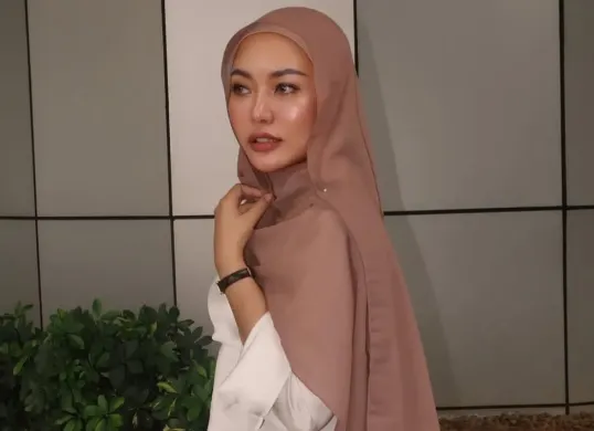 Bidi Soediro membongkar cara sang suami berselingkuh darinya. (Sumber: Instagram/@diansoediro_)