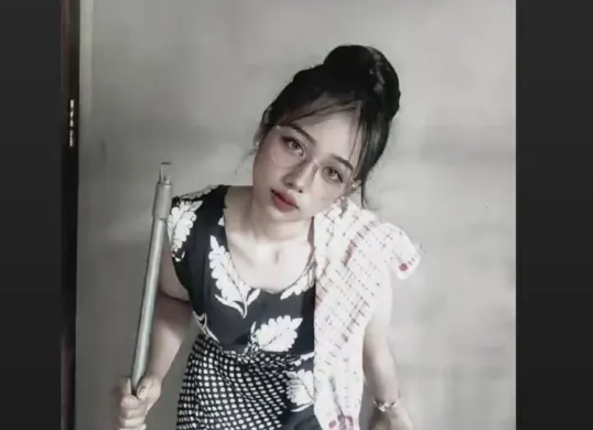 Viral di TikTok Nisa si mama muda (Sumber: TikTok/_hellonisaa21)