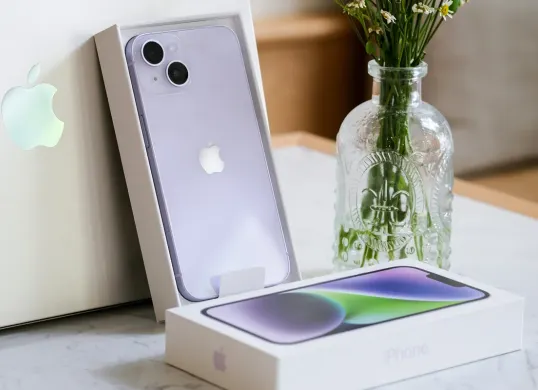 Handphone iPhone 14 (Sumber: Unsplash/Thai Nguyen)