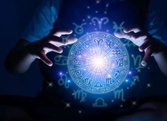 Ramalan zodiak paling beruntung hari ini, Rabu, 20 Agustus 2025. (Sumber: Pinterest/Astrology)