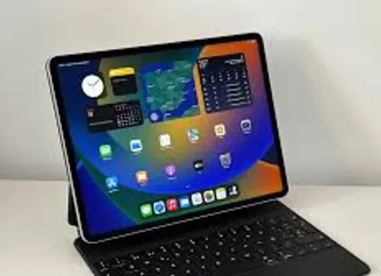 Performa Ngebut, Baterai Awet! Ini Daftar Tablet Terbaik 2025 untuk Kerja Tanpa Hambatan (Sumber: Pinterest)