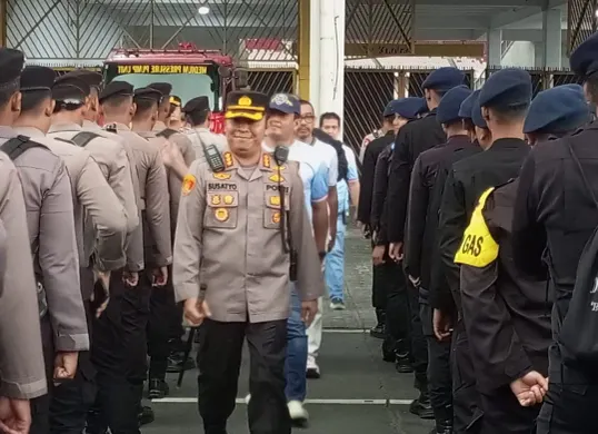 1.489 personel gabungan dikerahkan untuk mengamankan aksi unjuk rasa yang digelar BEM SI di Silang Selatan Monas Gambir, Jakarta Pusat, Senin, 28 Juli 2025. (Sumber: Polres Metro Jakarta Pusat)