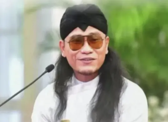Nama Gus Miftah terseret dalam kasus dugaan korupsi yang melibatkan Eks Bupati Pati Sudewo. (Sumber: Instagram/@gusmiftah)