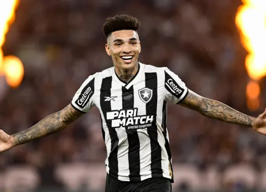 Nottingham Forest Siap Gemparkan Bursa Transfer: Tiga Bintang Botafogo Segera Merapat. (Sumber: Instagram/@igorjesus0)