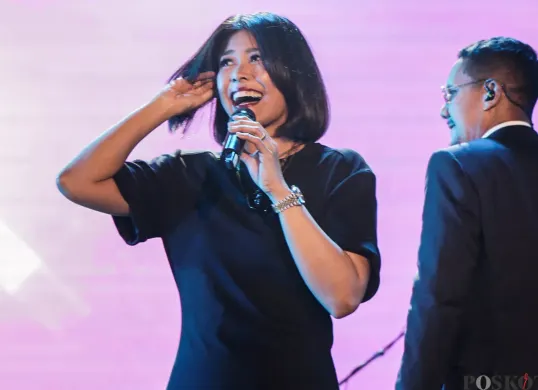 Penampilan Maliq & D'Essentials di Java Jazz Festival 2025