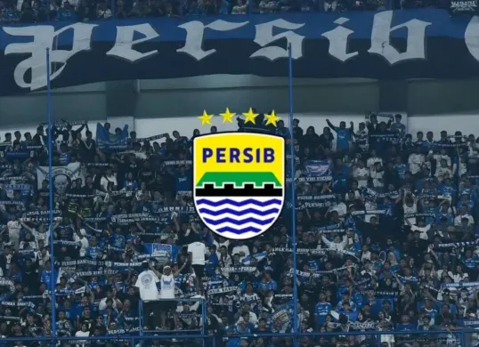 Timnas Indonesia panggil pemain Persib. Marc Klok dan Beckham Putra akan perkuat tim senior, sedangkan Robi Darwis dan Kakang Rudianto tampil untuk tim U-23 dalam persiapan laga penting. (Sumber: Istimewa)